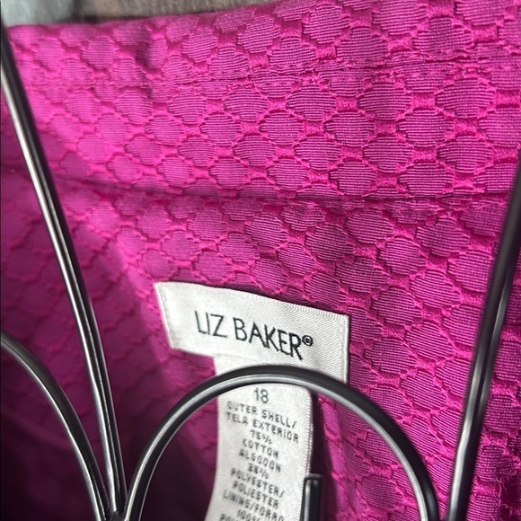 Liz Baker Fuchsia Textured Blazer - Picture 2 of 15